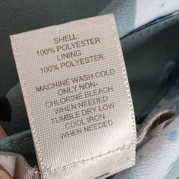 LOFT Petites Sage Green Floral Sleeveless Dress Size LP - Picture 8 of 9